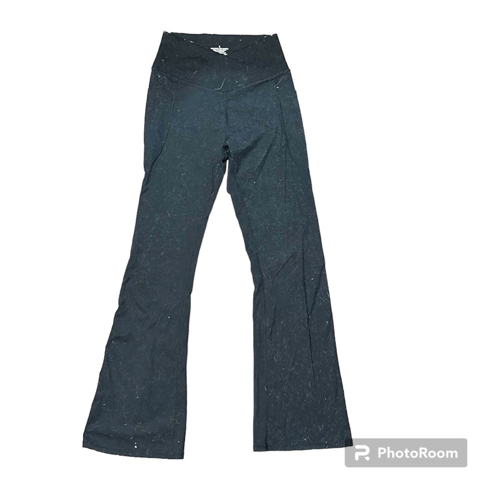 Black flare, legged leggings with pockets